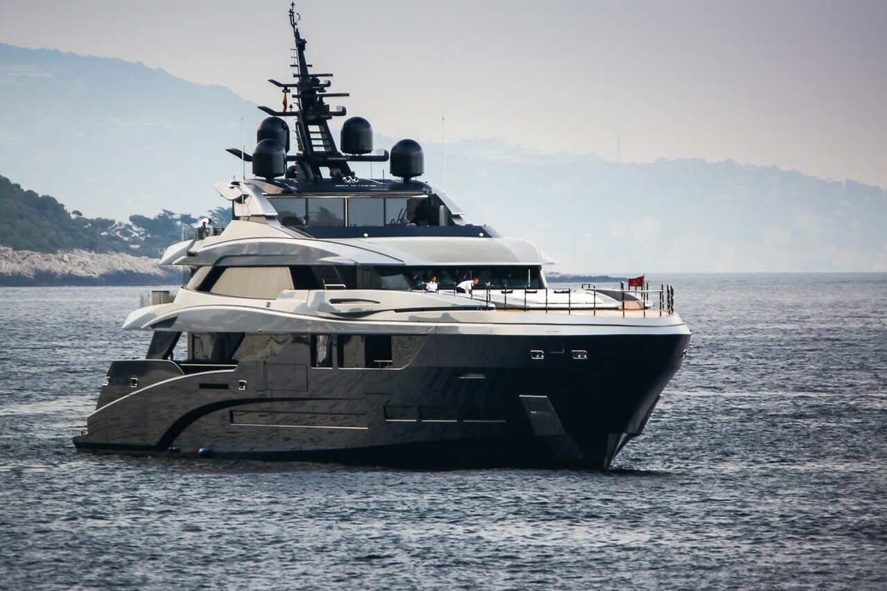 Yacht Sarastar – 60m – Mondomarine