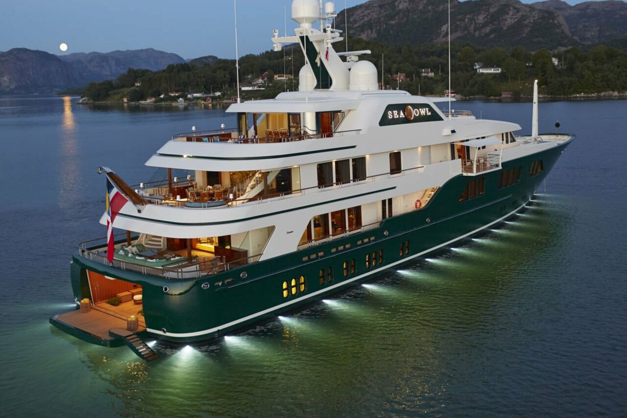 SEA OWL Yacht • Feadship • 2013 • Eigentümer Robert Mercer