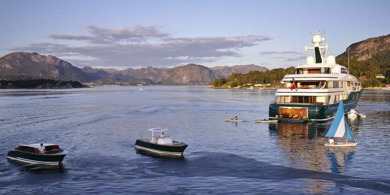 SEA OWL Yacht • Feadship • 2013 • Sahibi Robert Mercer