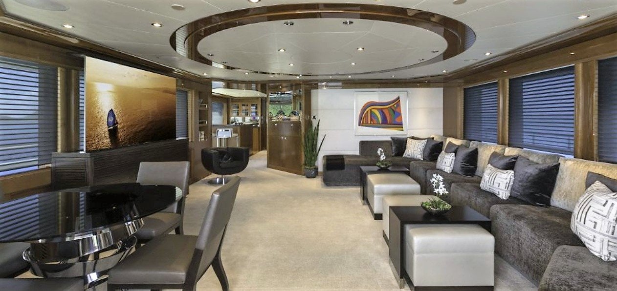 Westport Yacht BACCHUS interior