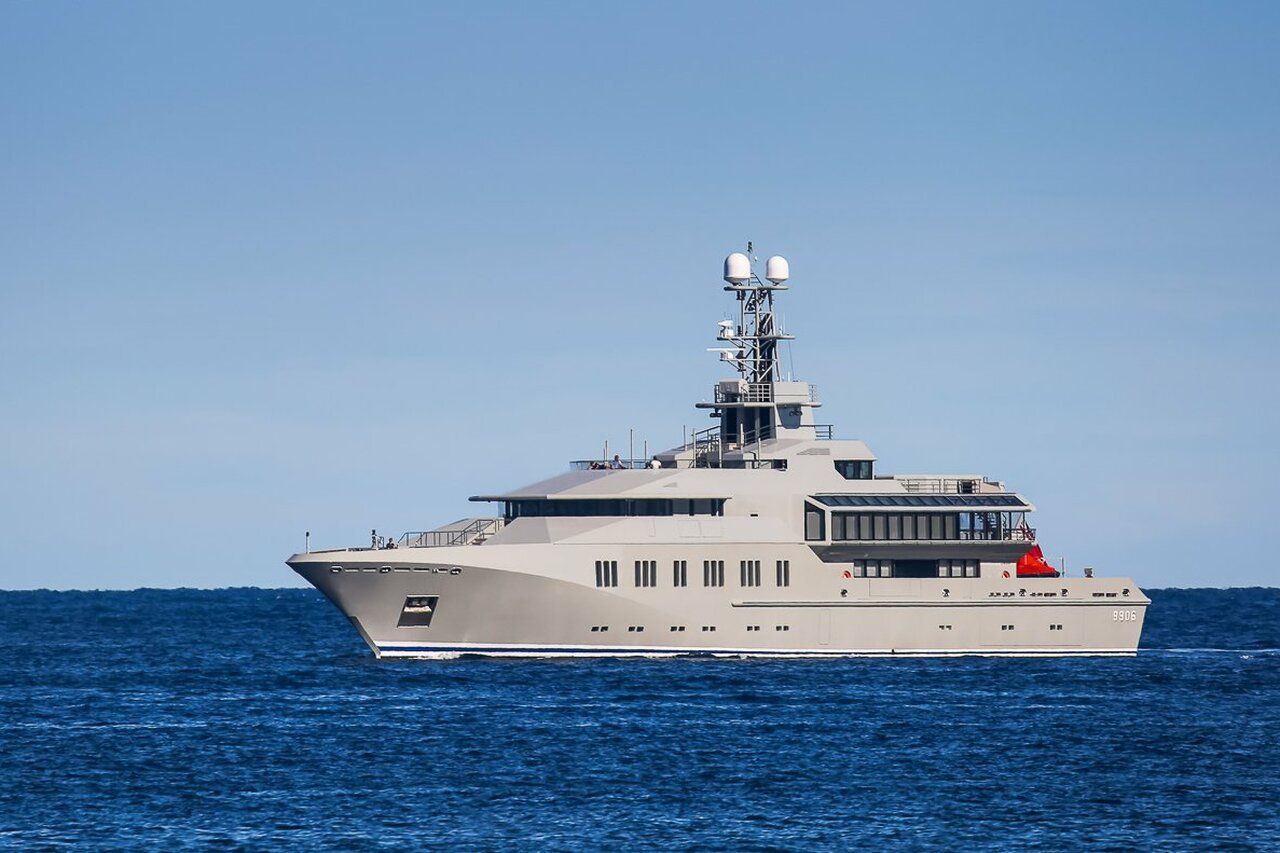 SKAT Yacht  - 71m - Lurssen - Propriétaire Charles Simonyi