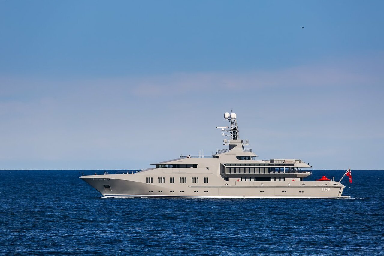 SKAT Yacht – 71m – Lurssen - Propriétaire Charles Simonyi