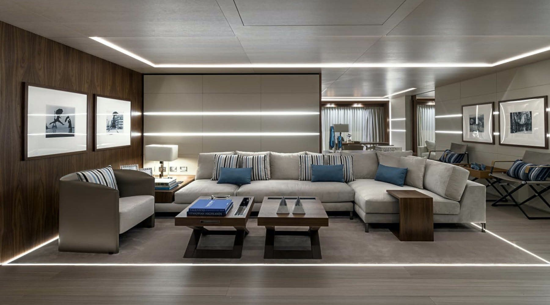 intérieur pour yacht Utopia IV