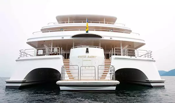 Iate WHITE RABBIT • Echo Yachts • 2018 • Proprietário Goh Cheng Liang