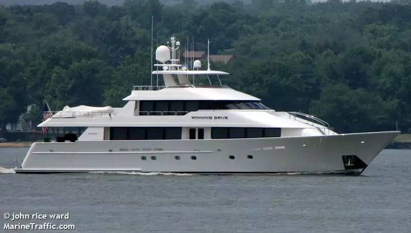 yacht Winning Drive - Westport - 2012 - owner Steve Bisciotti