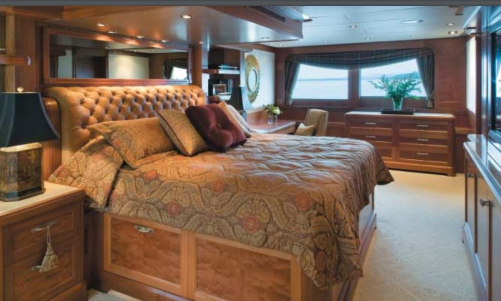 after eight yacht interior