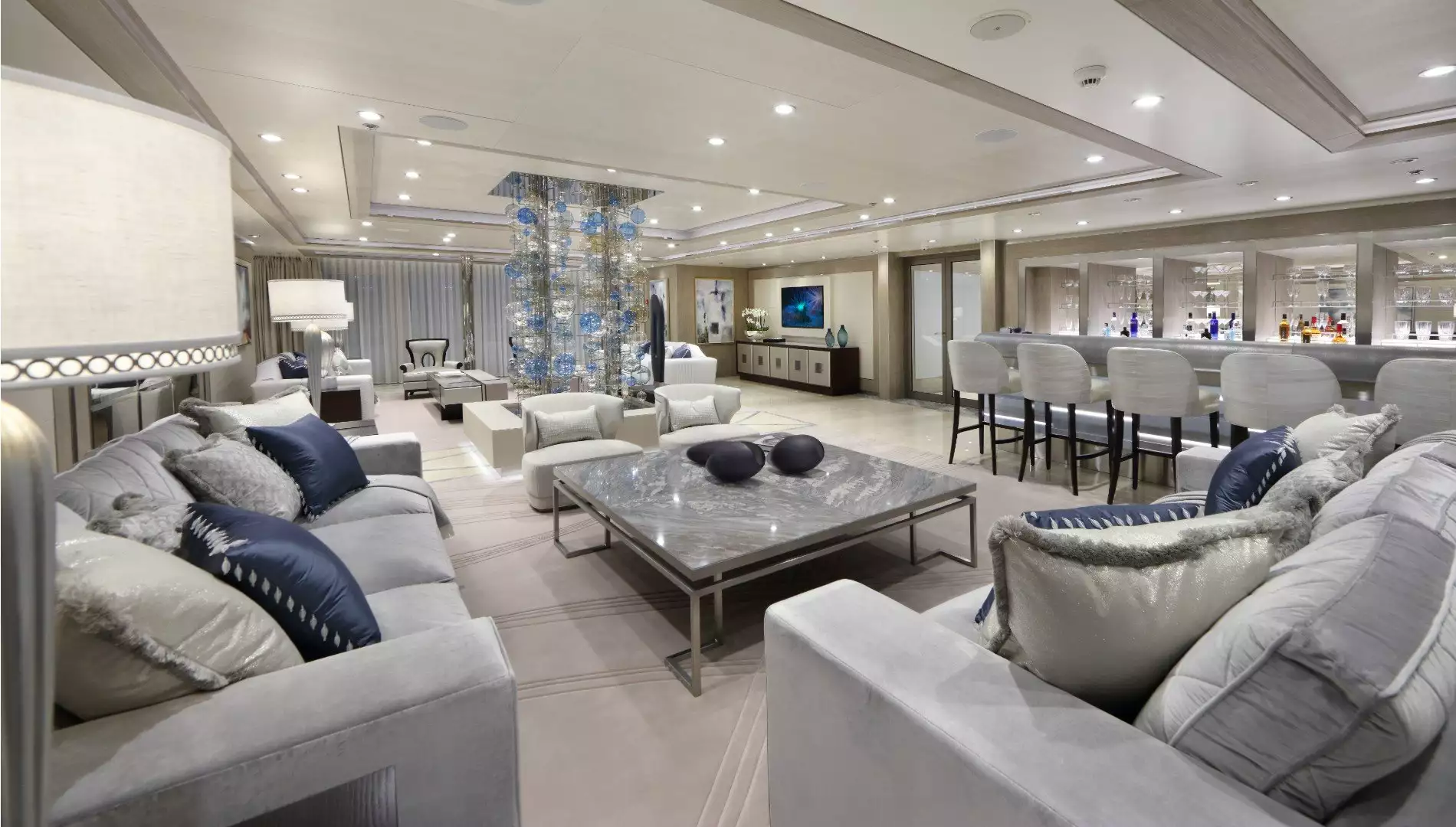 yacht Andromeda interior