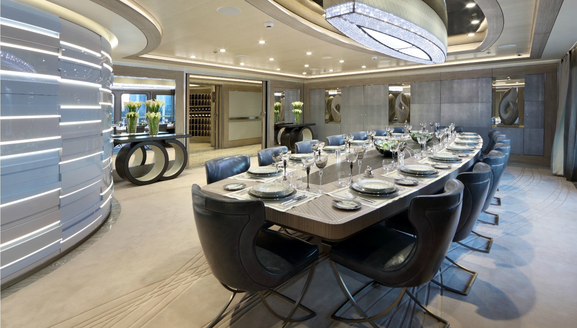 yacht Andromeda interior