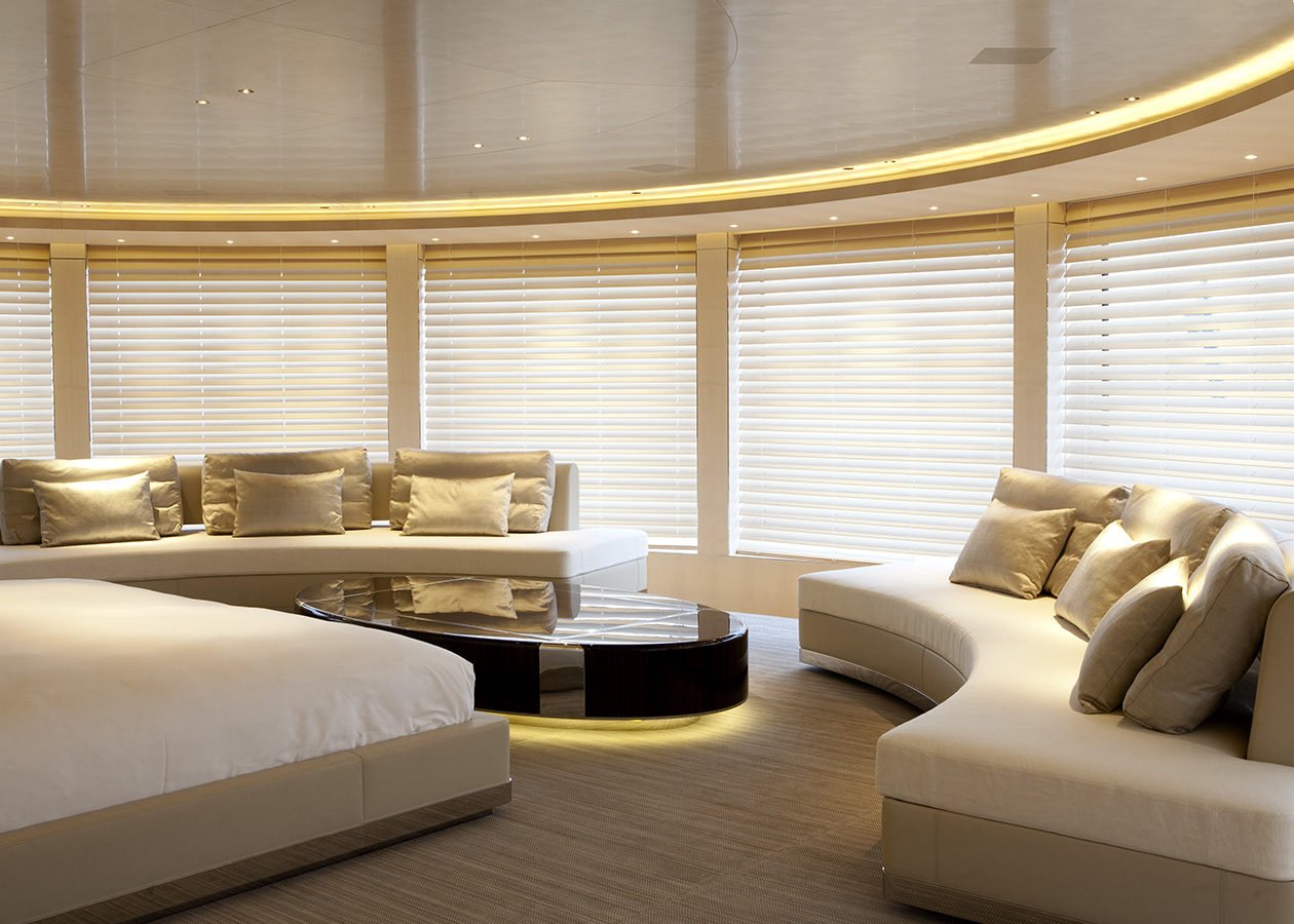 interno dell'yacht Vava II