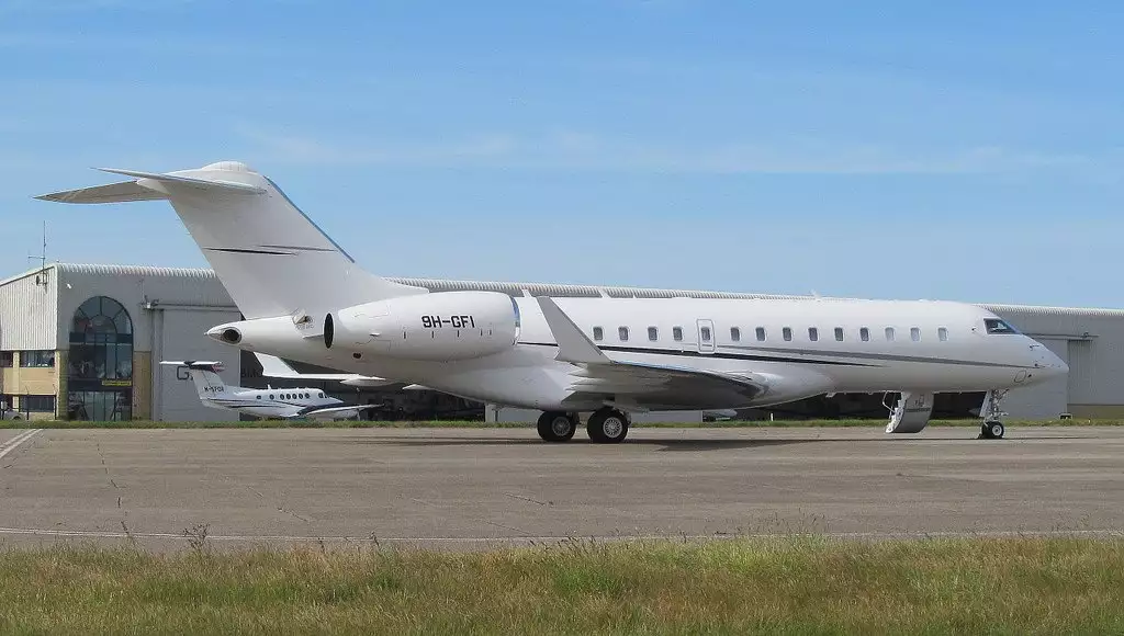 9H-GFI Global 6000 Filaret Galtchev