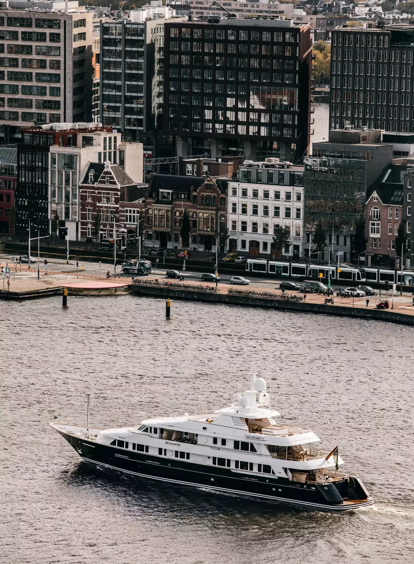 BROADWATER Yacht • Feadship • 1994 • Eigentümer Matthew Voorhees