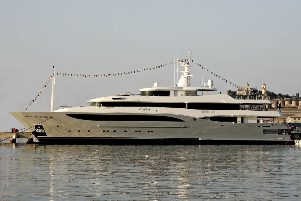 CONSTANCE Yacht • CRN • 2006 • Owner Alan Dabbiere