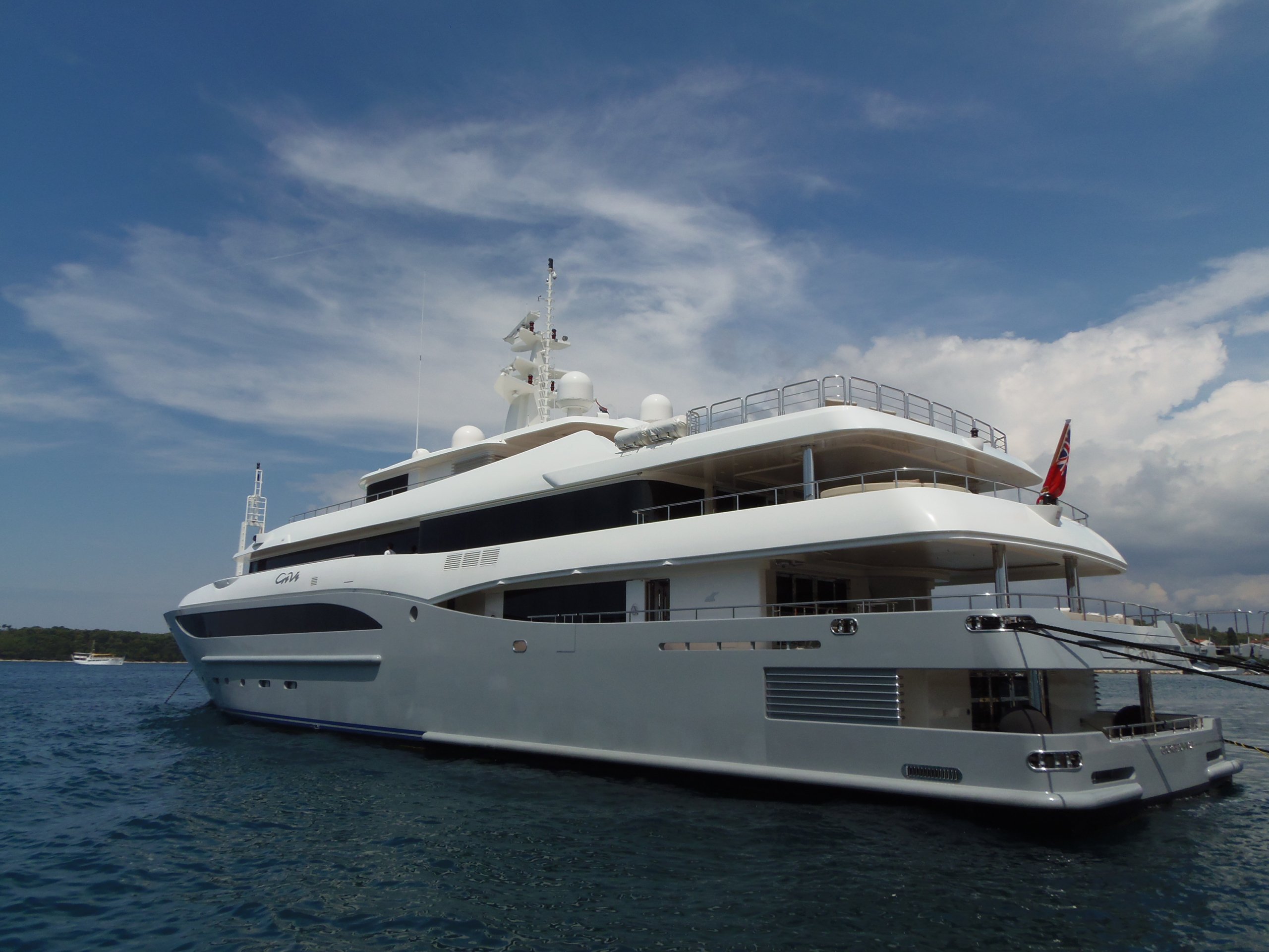 CONSTANCE Yacht • CRN • 2006 • المالك Alan Dabbiere