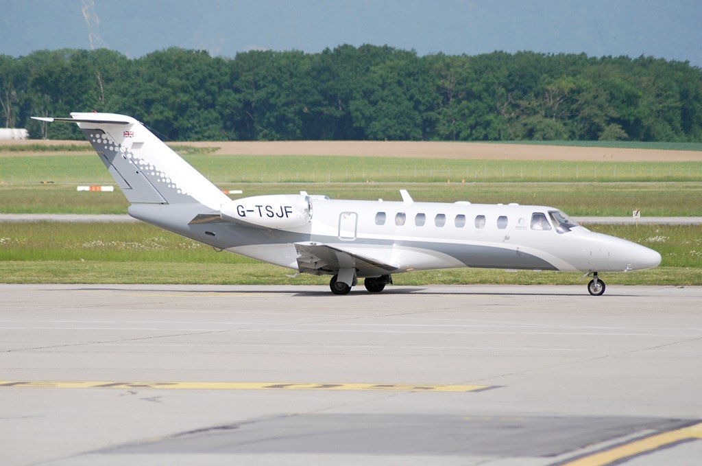 G-TSJF Cessna 525B Джонатан Фейман 