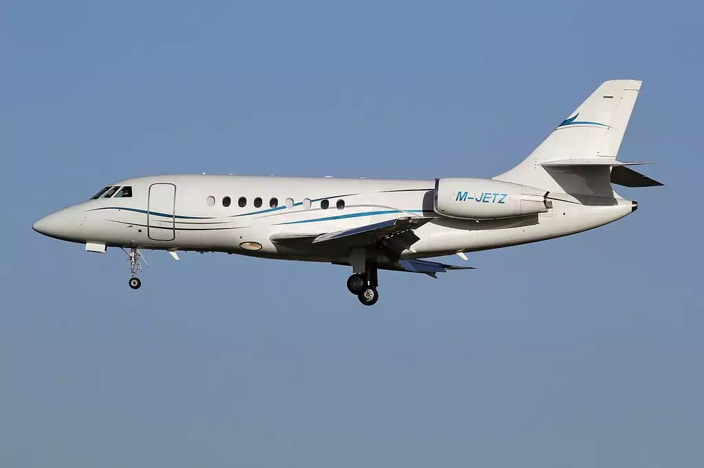 M-JETZ Falcon 2000 Kirill Pisarev