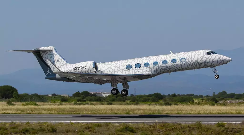 N236MJ गल्फस्ट्रीम G550 माइकल जॉर्डन 