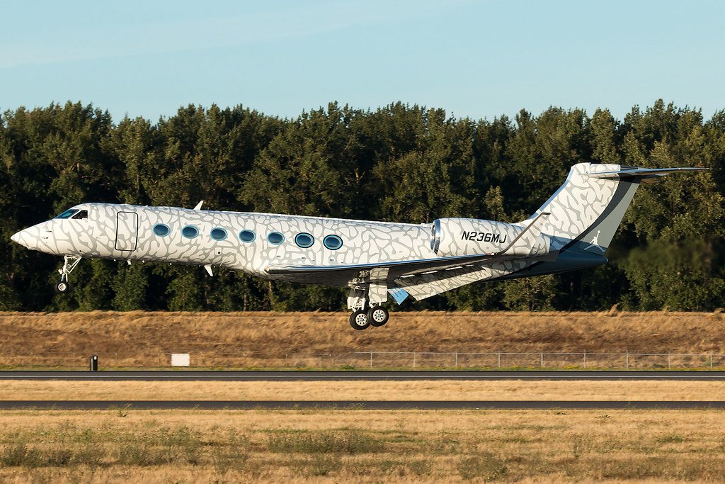 N236MJ Gulfstream G550Michael Jordan 