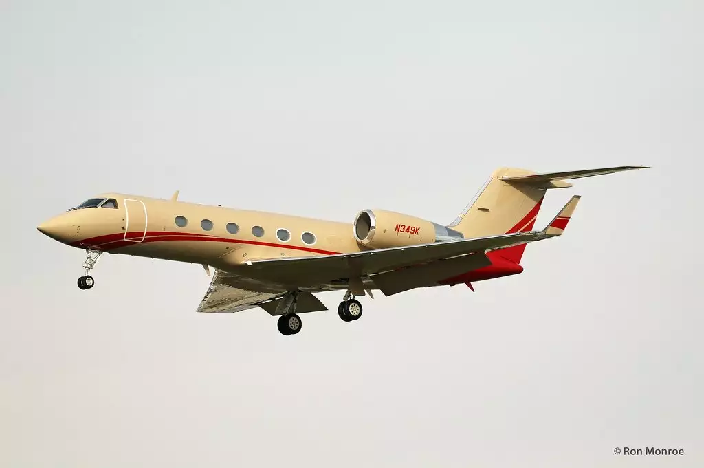 N349K Gulfstream Walter Scott jr