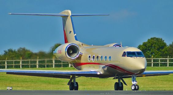 N349K Gulfstream Walter Scott jr.