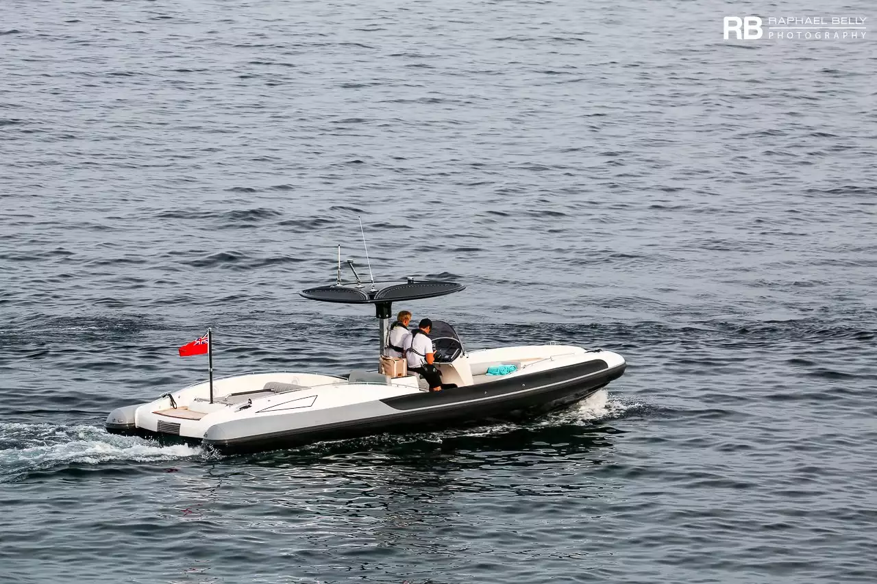 Iate Tender To Amore Vero (SY9 Beachlander) – 8,8m – Pascoe