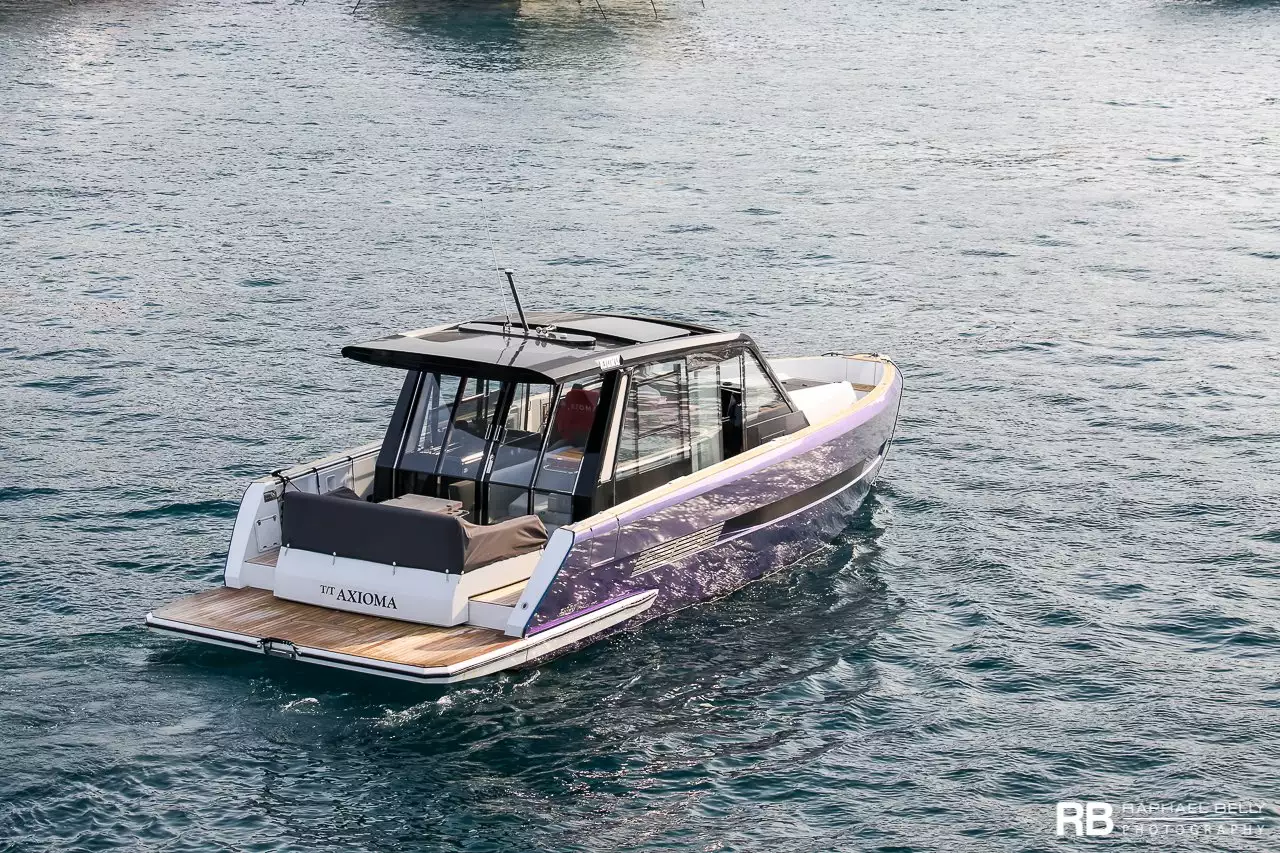 Axioma (Fjord 44 Coupe) - 13,45m - Fjord ਲਈ ਟੈਂਡਰ