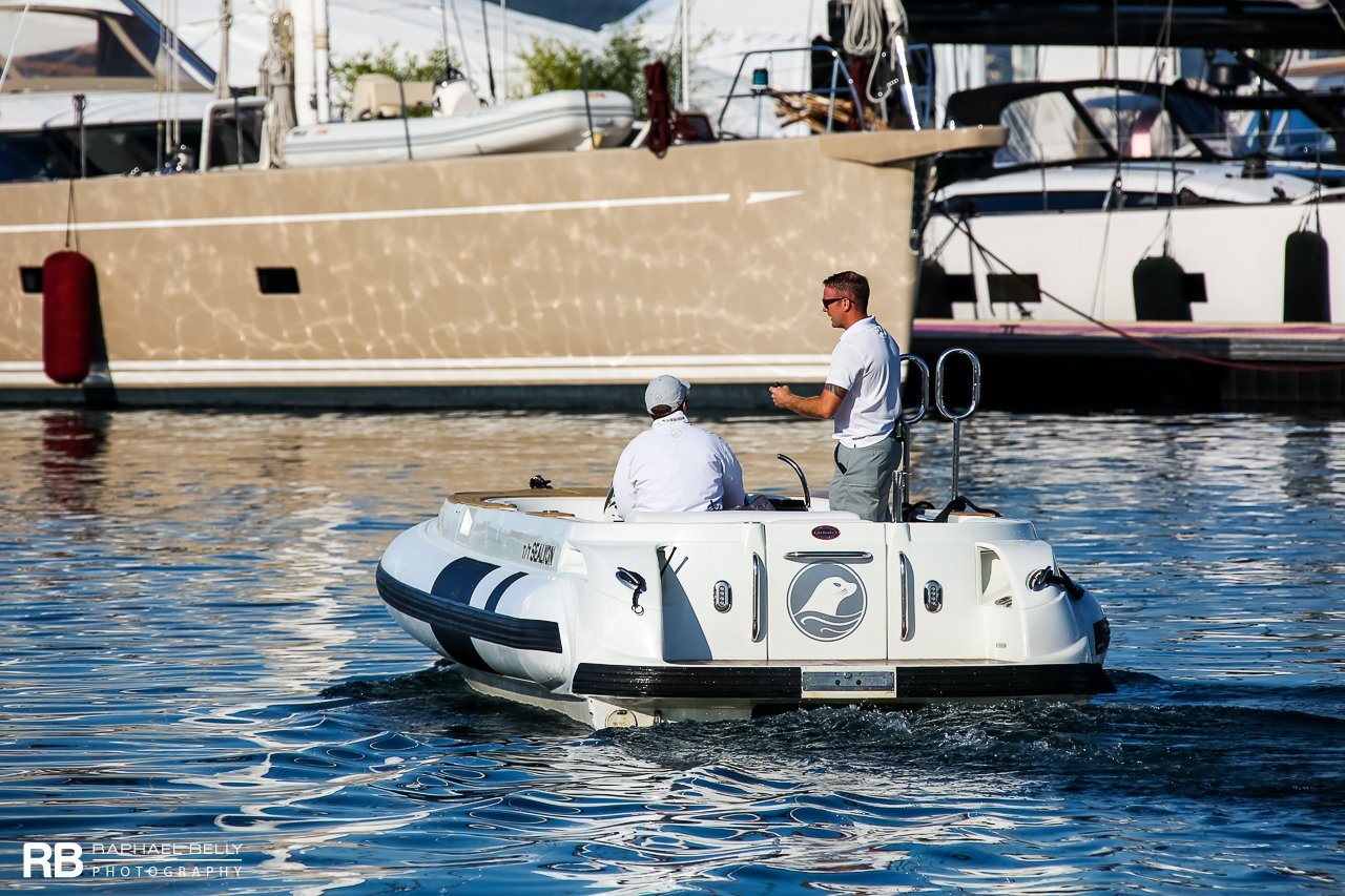 ТТ Силион (Jet Tender 27) – 8,34 м – Кастольди