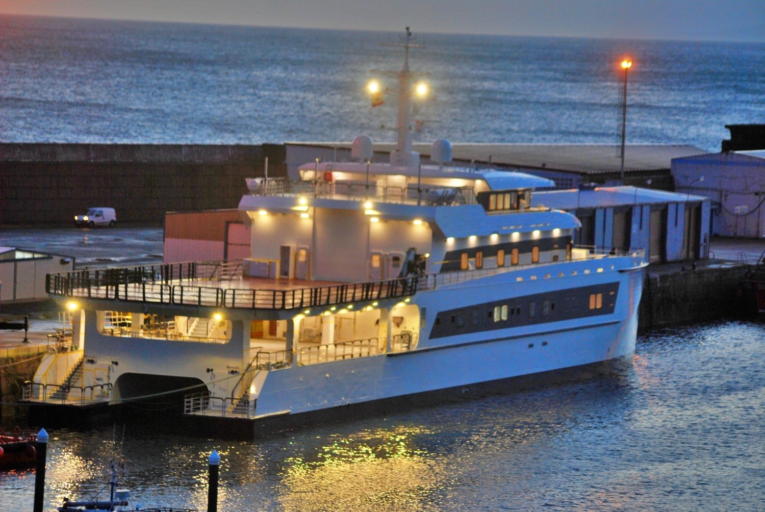 wayfinder george town yacht