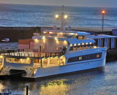 yacht richest wayfinder