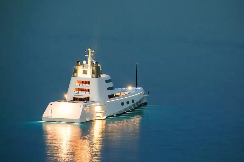 yacht a motore A – 119m – Blohm+Voss - Masayoshi Son