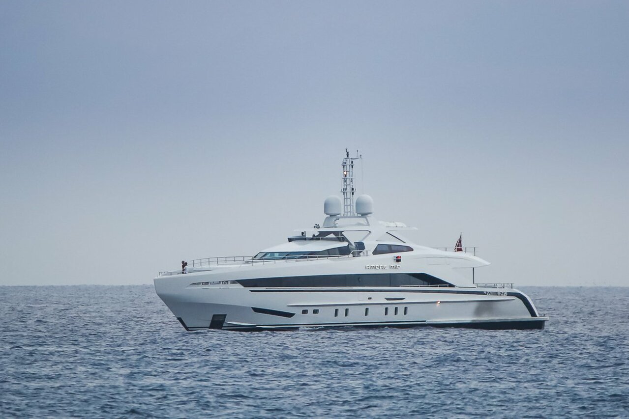 яхта Amore Mio - 45 м - Heesen - Евангелос Маринакис