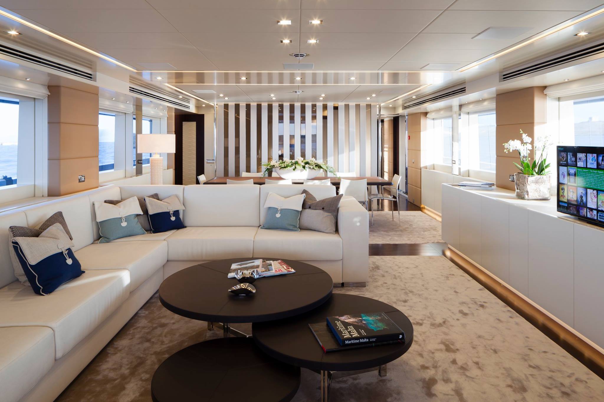 Intérieur du yacht Amore Mio