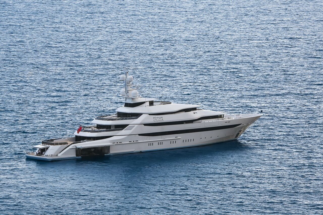 AMORE VERO Yacht • Oceanco • 2013 • Propriétaire Milliardaire Russe