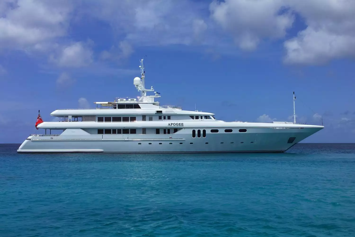 APOGEE Yacht • Codecasa • 2003 • Armatore Darwin Deason