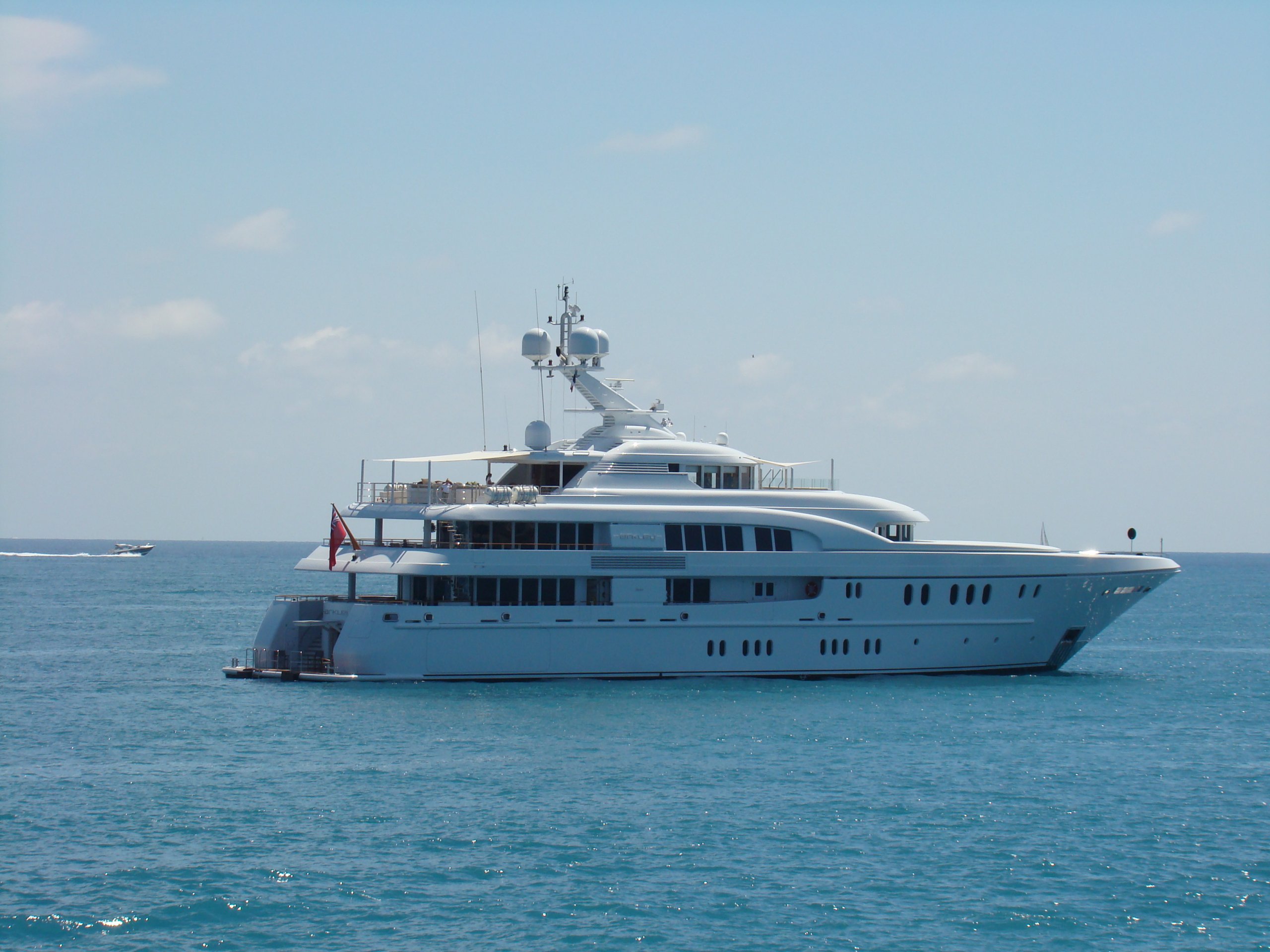 Yate CAIPIRINHA • (ax Arkley) • Lurssen • 2009 • Propietario Andrei Komarov