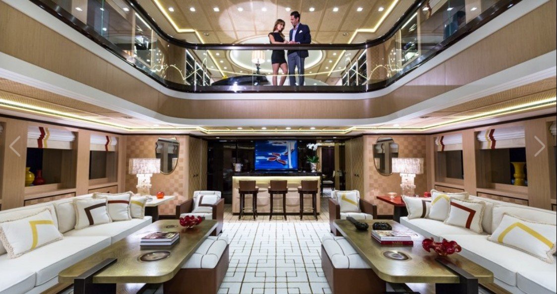 intérieur de yacht Axioma