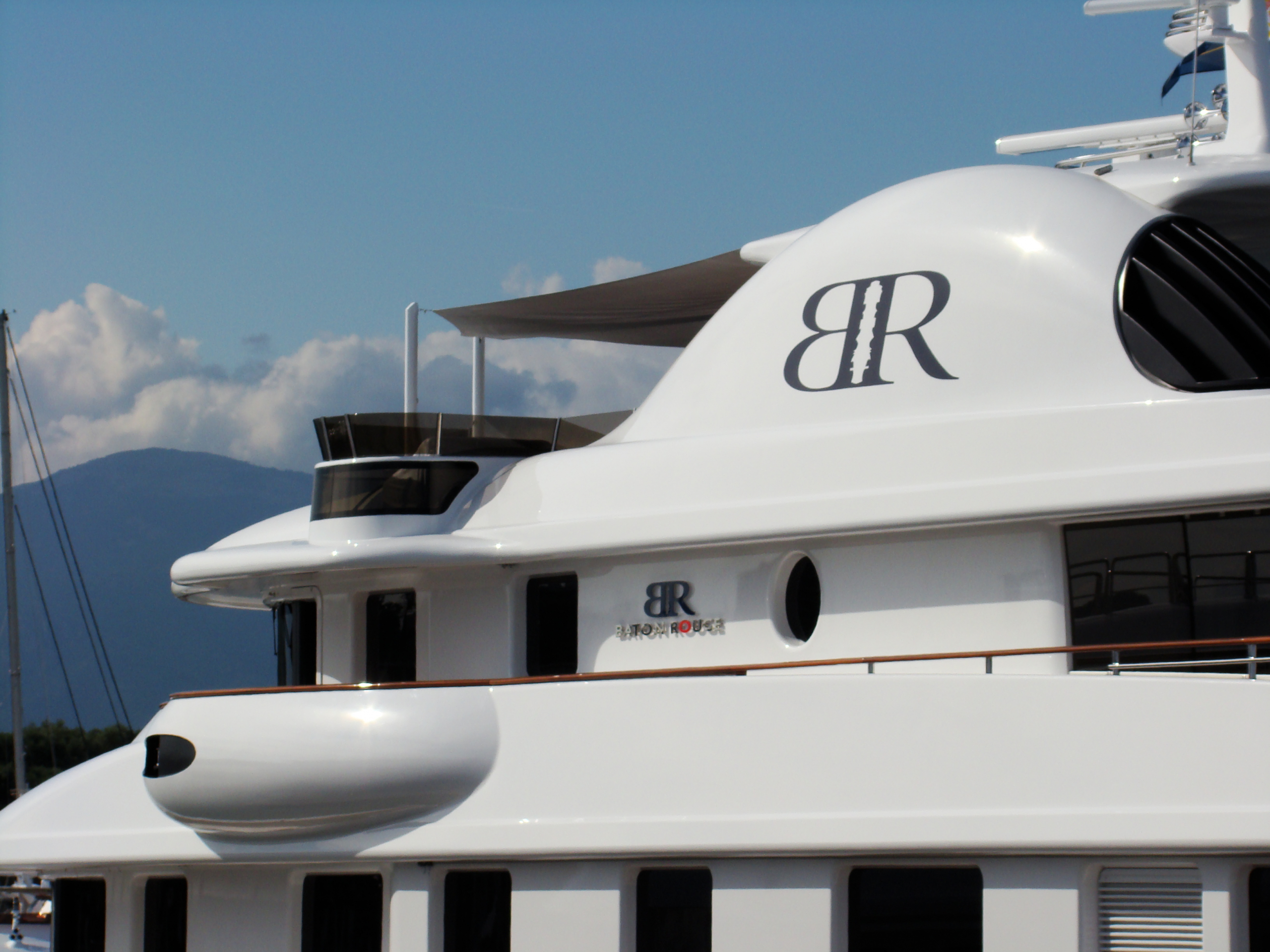 yacht Bâton Rouge 