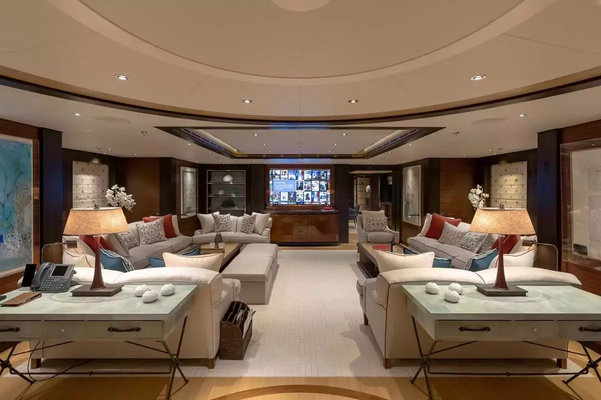 interno dell'yacht Baton Rouge