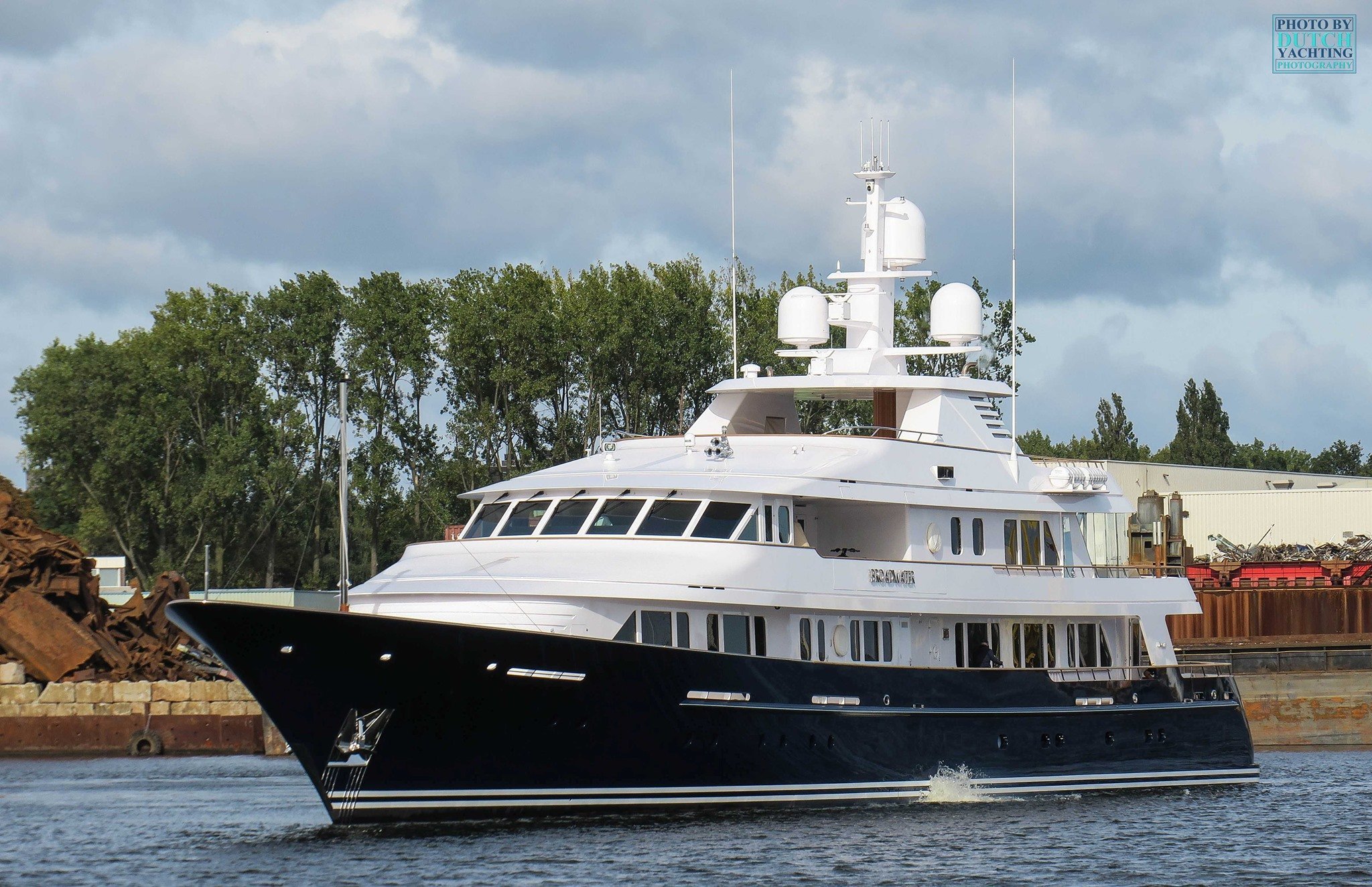 Яхта BROADWATER • Feadship • 1994 г. • Владелец Мэтью Вурхис