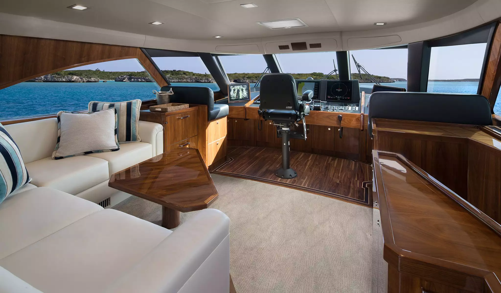 yacht Catch 23 intérieur