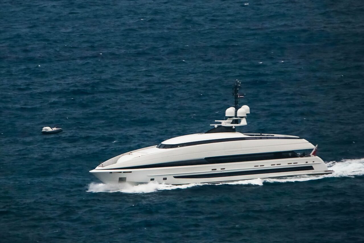 CRAZY ME Yacht • Heesen • 2013 • Owner Naquib Sawiris