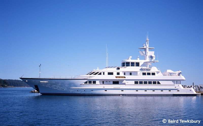 يخت ICE BEAR • Feadship • 1988 • المالك والتر سكوت جونيور.