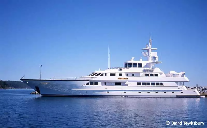 Yate ICE BEAR • Feadship • 1988 • Propietario Walter Scott Jr.