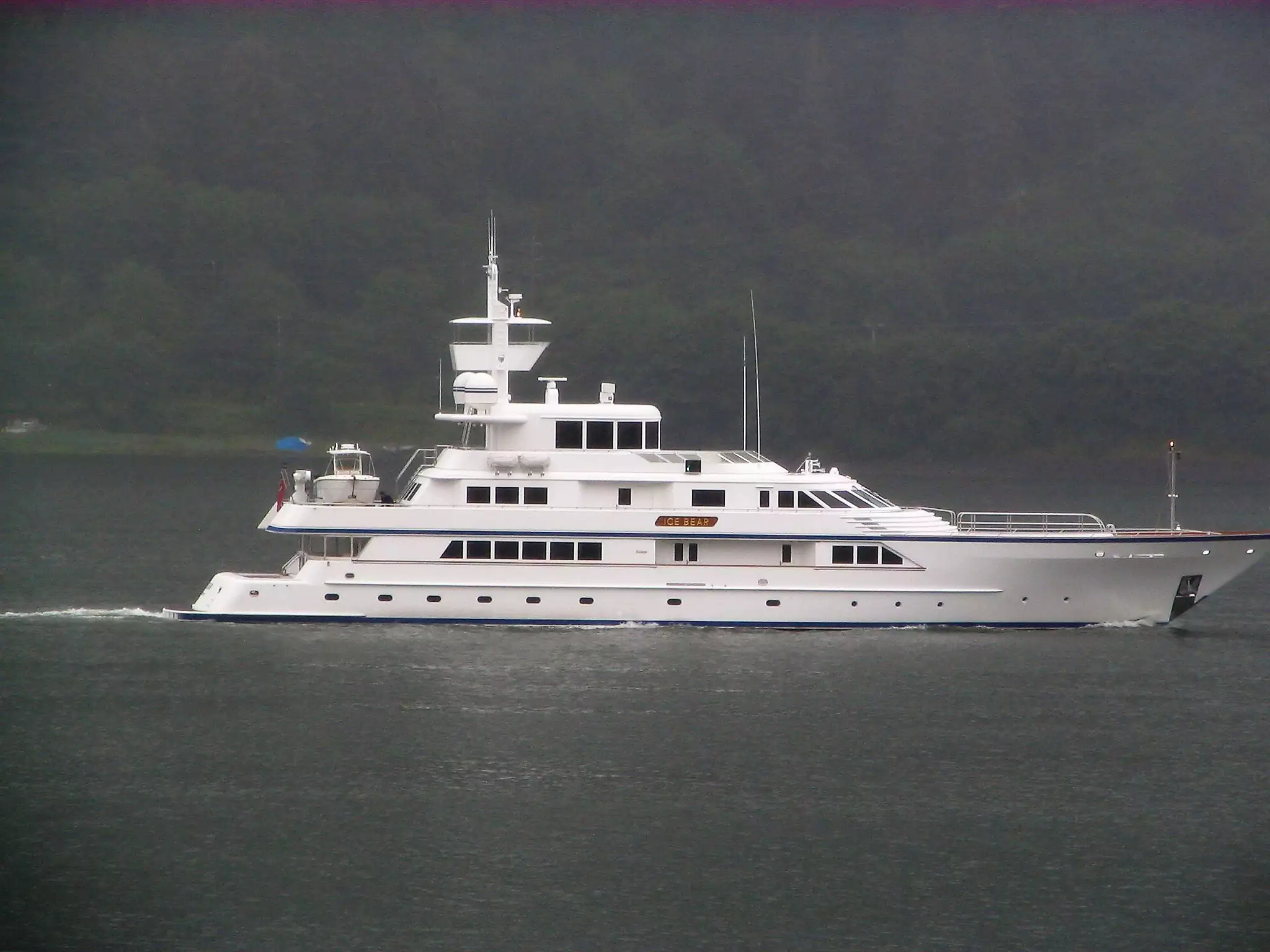 Яхта ICE BEAR • Feadship • 1988 г. • Владелец Вальтер Скотт-младший.