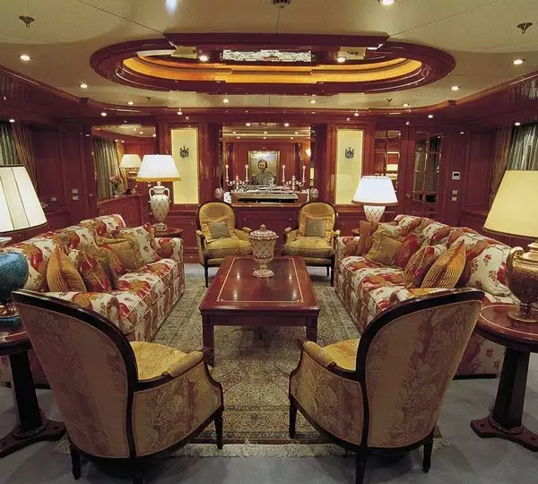 interni dello yacht Lady Ann Magee