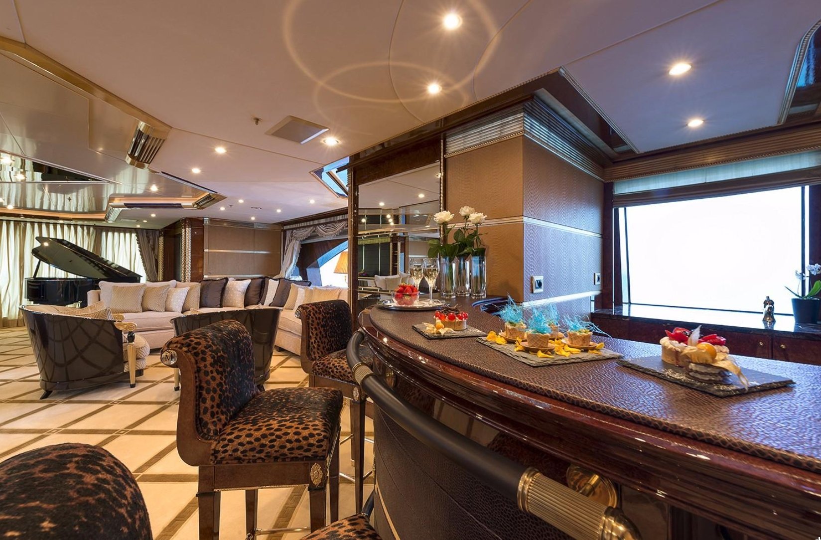 yacht SORRENTO Intérieur