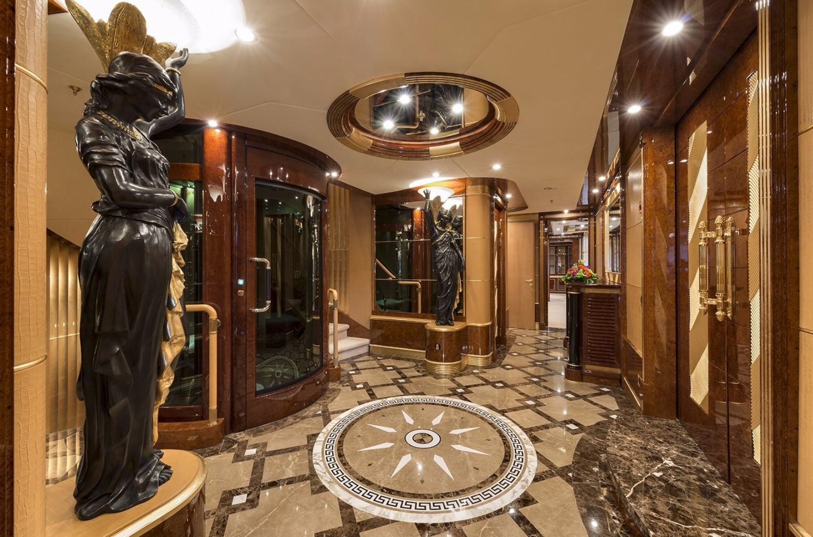 yacht SORRENTO Intérieur