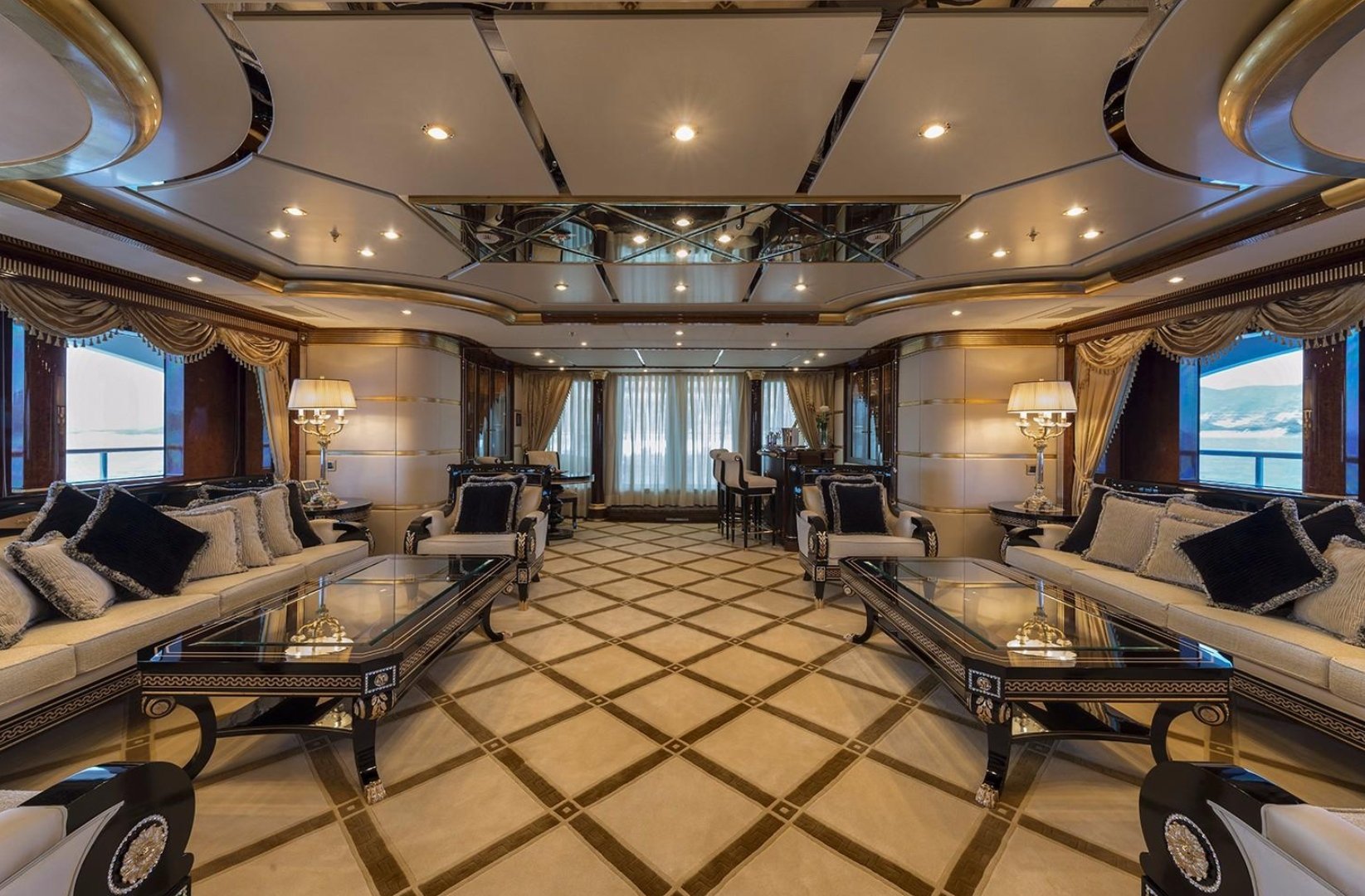 yacht Lumiere interior 