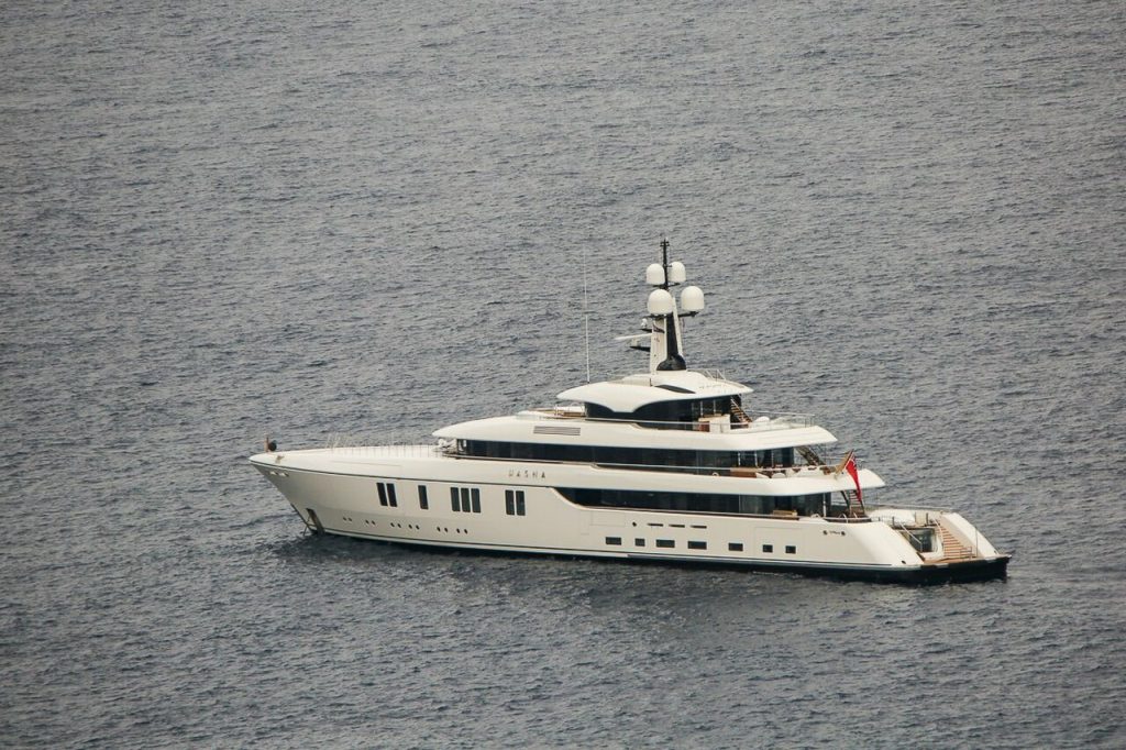 яхта Lunasea – 73м – Feadship