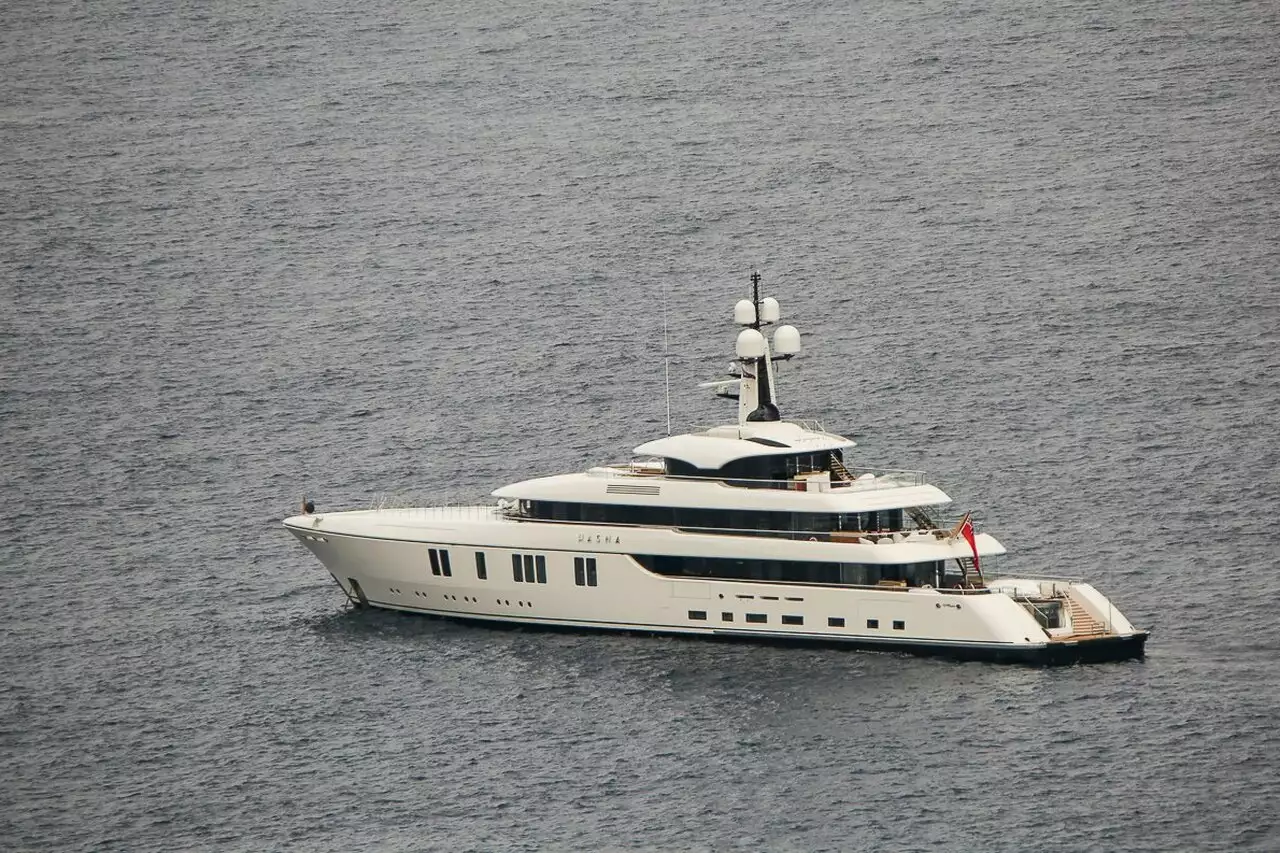 yate Lunasea – 73m – Feadship 