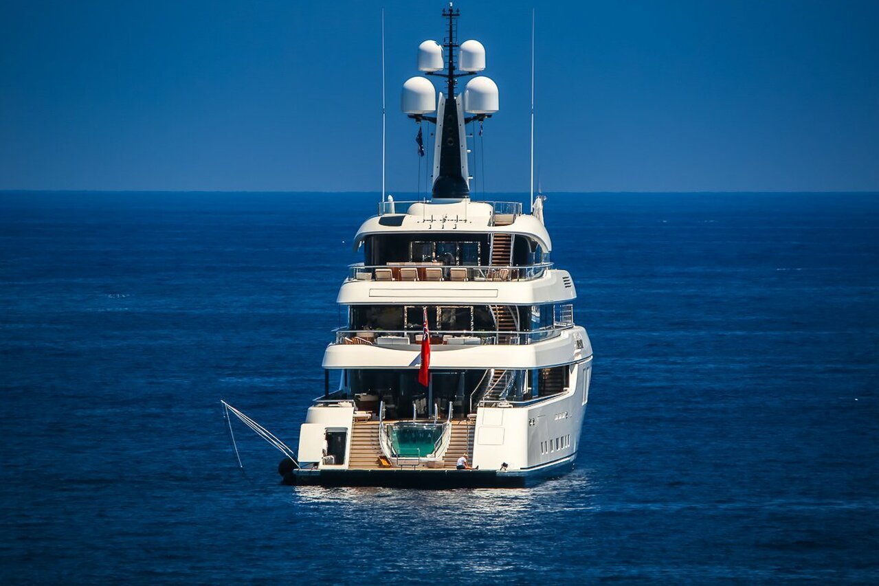 يخت Lunasea - 73 م - Feadship 